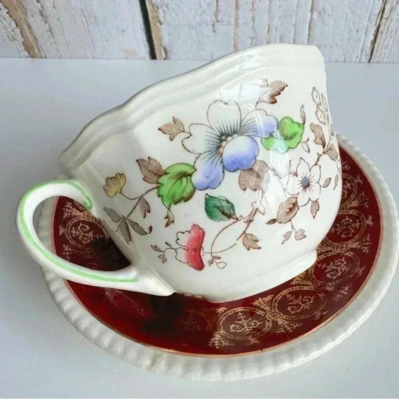 Vintage made in England bone china teacup &  saucer mixed set - Picture 2 of 8